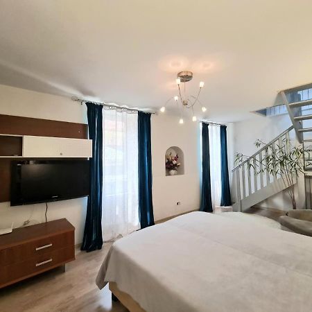 Happy House Apartment Brasov Exterior photo