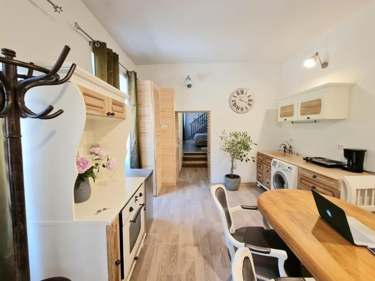 Happy House Apartment Brasov Exterior photo