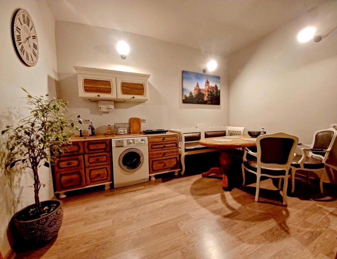 Happy House Apartment Brasov Exterior photo